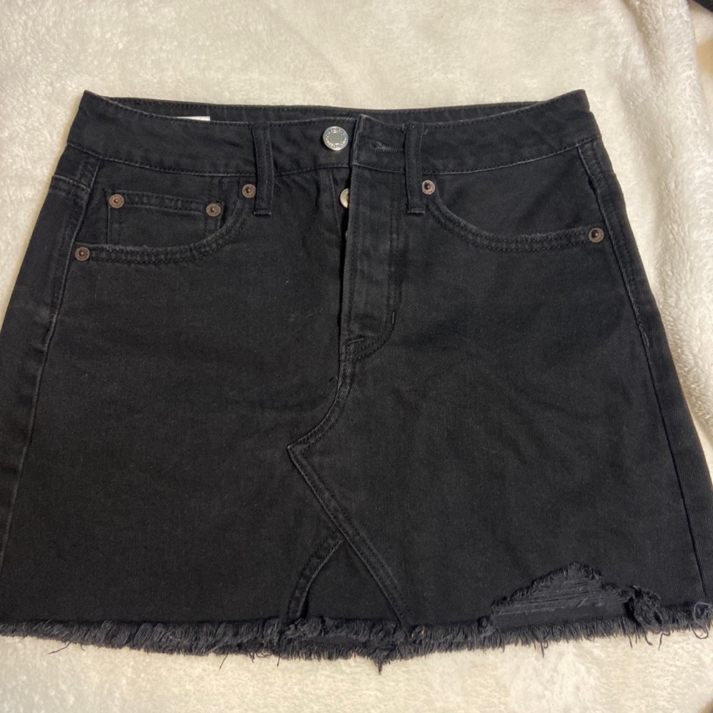 American Eagle Jean Skirt- Black